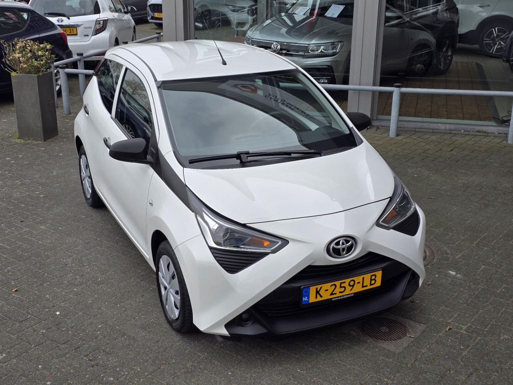 Toyota Aygo 1.0 vvt-i x-fun