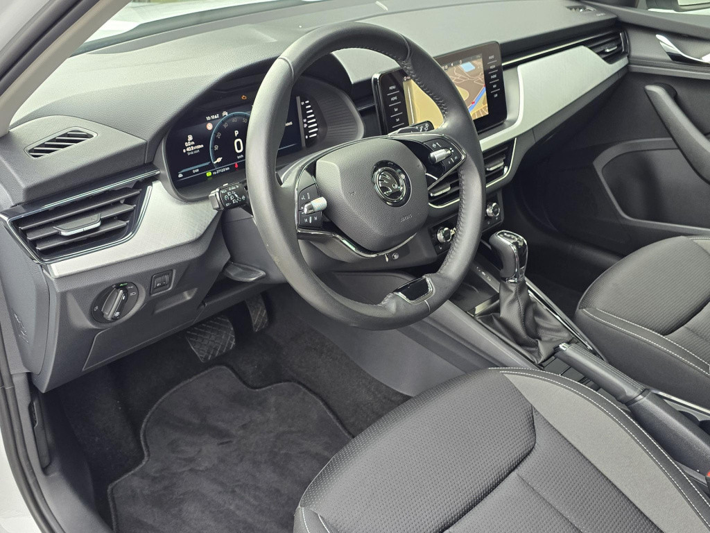 Skoda Kamiq 1.0 tsi selection virtual cockpit carplay navigatie pdc v+a sto