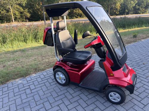 Nieuwe scootmobiel 4 wiel met overkapping