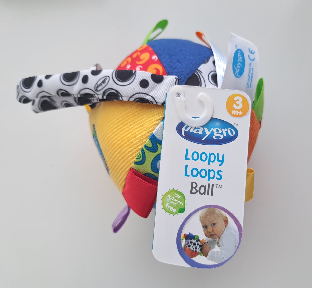 Speelgoed: stoepkrijt en loopy loops bal
