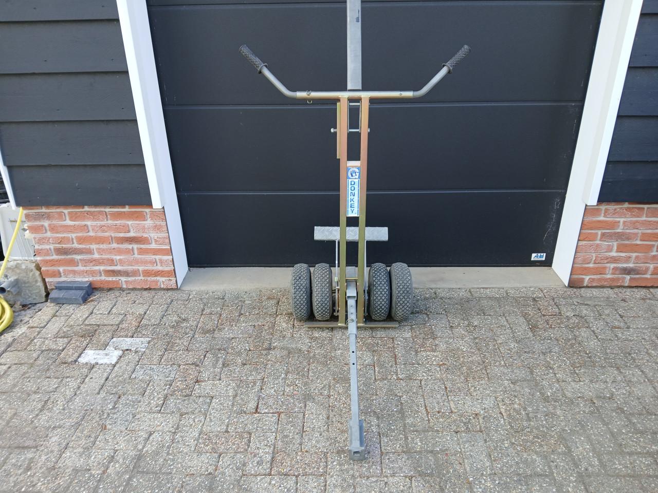 Tegeldonkey groot model GT