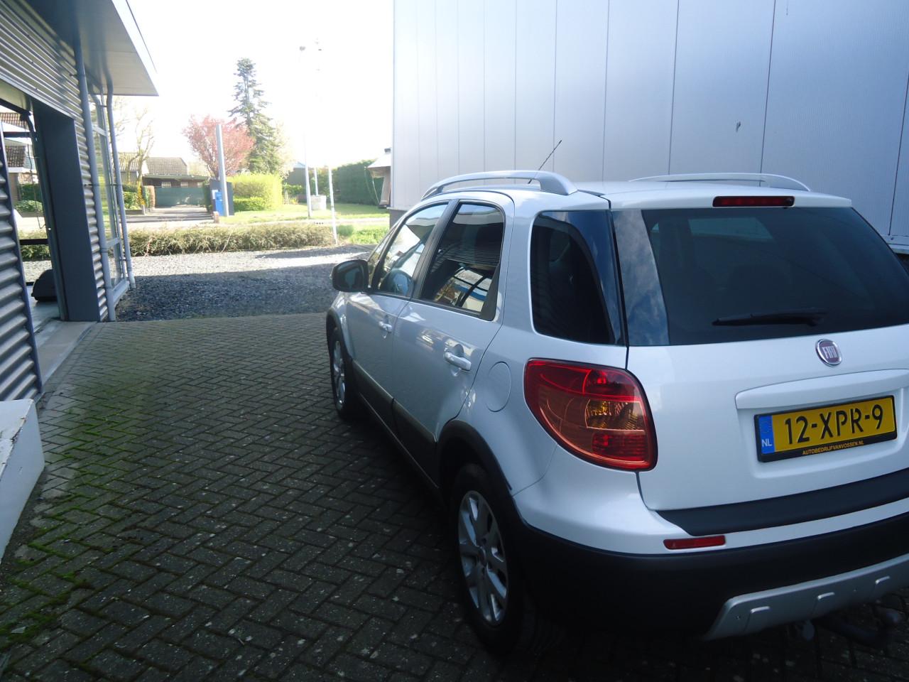 FIAT SEDICI 16-16V 5DRS 2WD