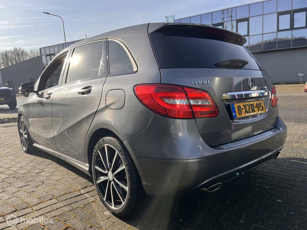 Mercedes-Benz B-Klasse 180 ambition