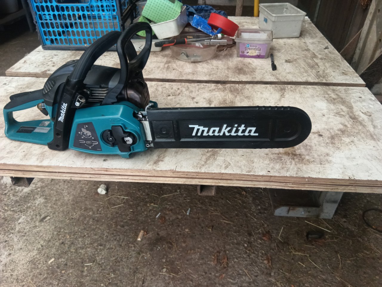 Kettingzaag Makita, benzine