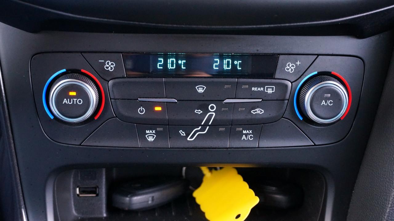 Ford Focus 1.0 Titanium rijklaar incl garantie