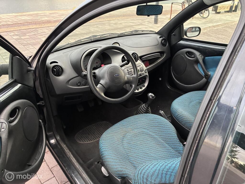 Ford Ka 1.3  des Bouvrie Airco km22.615 Nap BJ2005