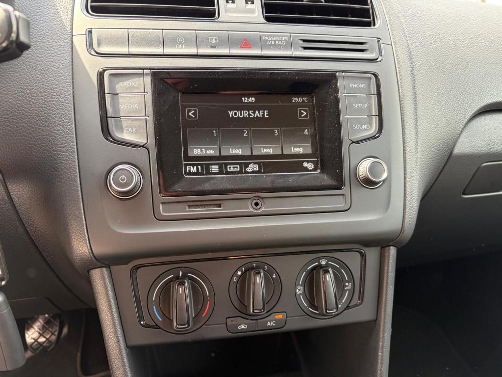 Volkswagen Polo 1.0 | 76.373 km!