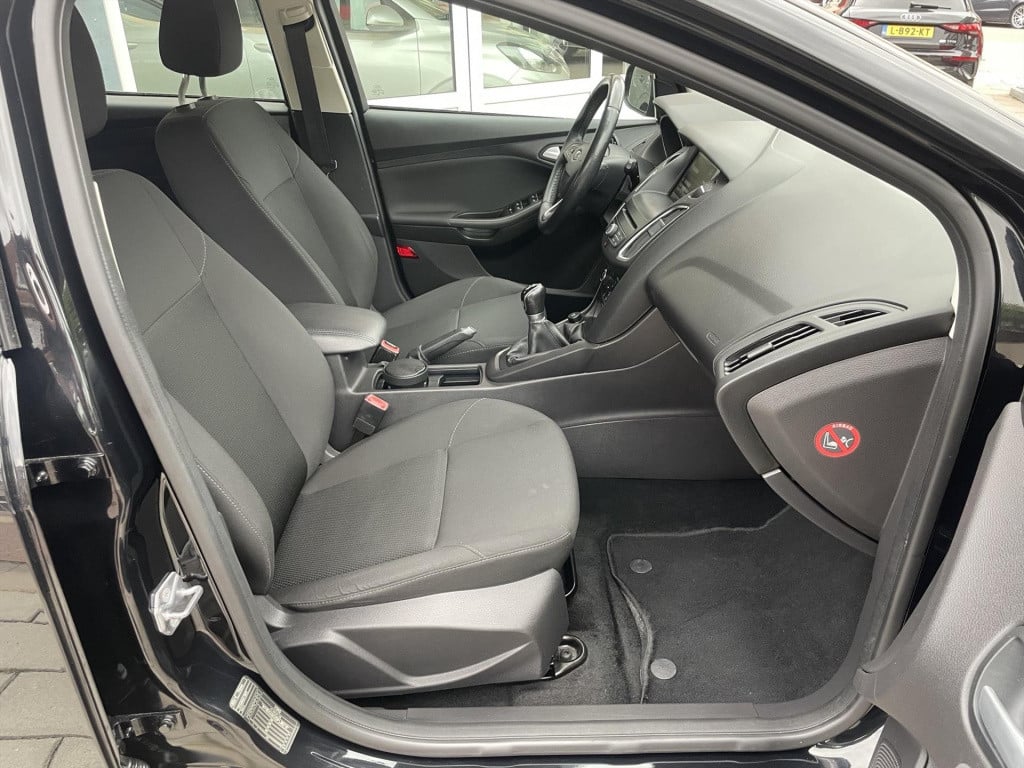 Ford Focus 1.0 ecoboost 74kw 5d