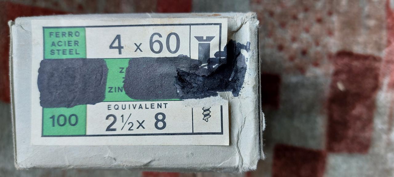 Nieuw doosje 100 st PVK Houtschroeven staal 4x60