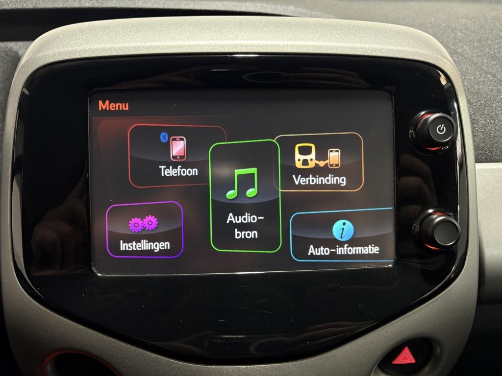 Toyota Aygo 1.0 vvt-i x-play