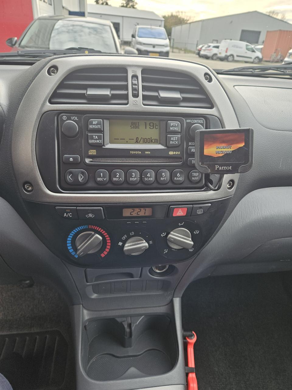 Te koop Toyota RAV 4 2.0 16v vvt-i 4x4