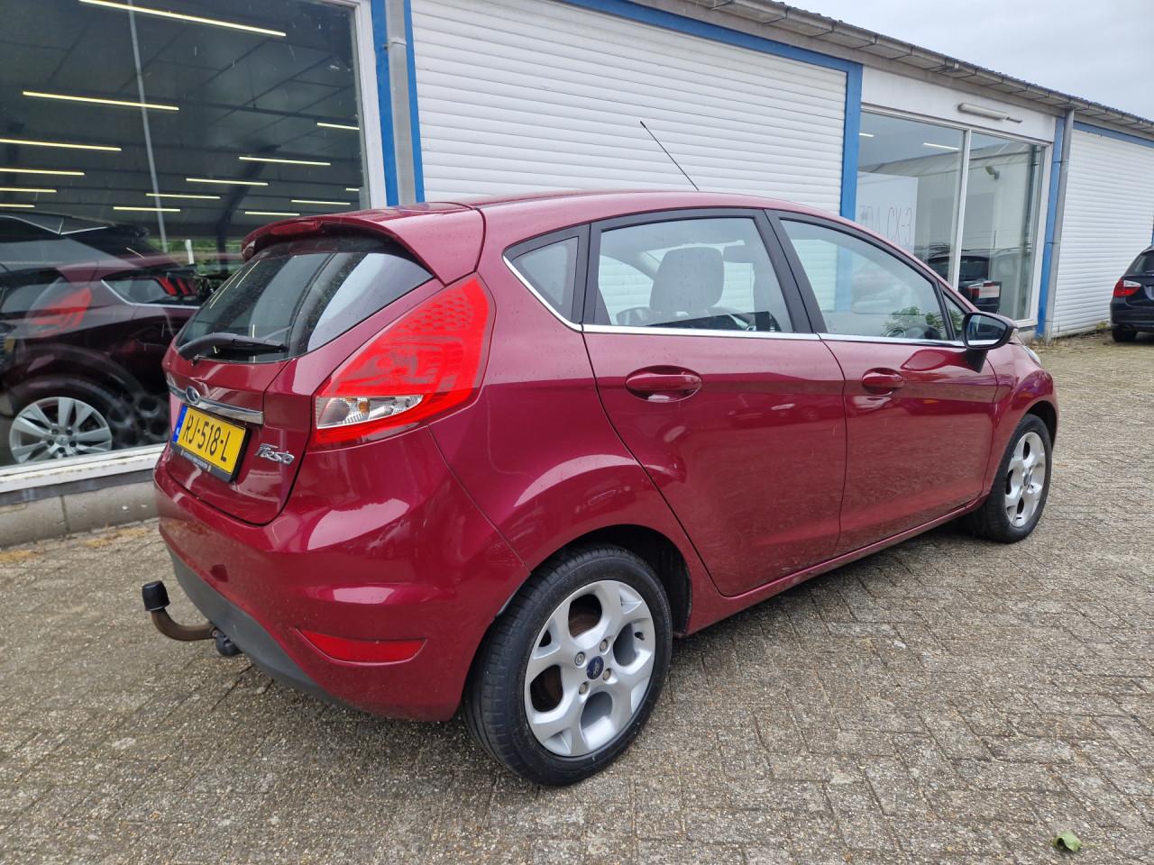 Ford Fiesta 1.6 Ghia