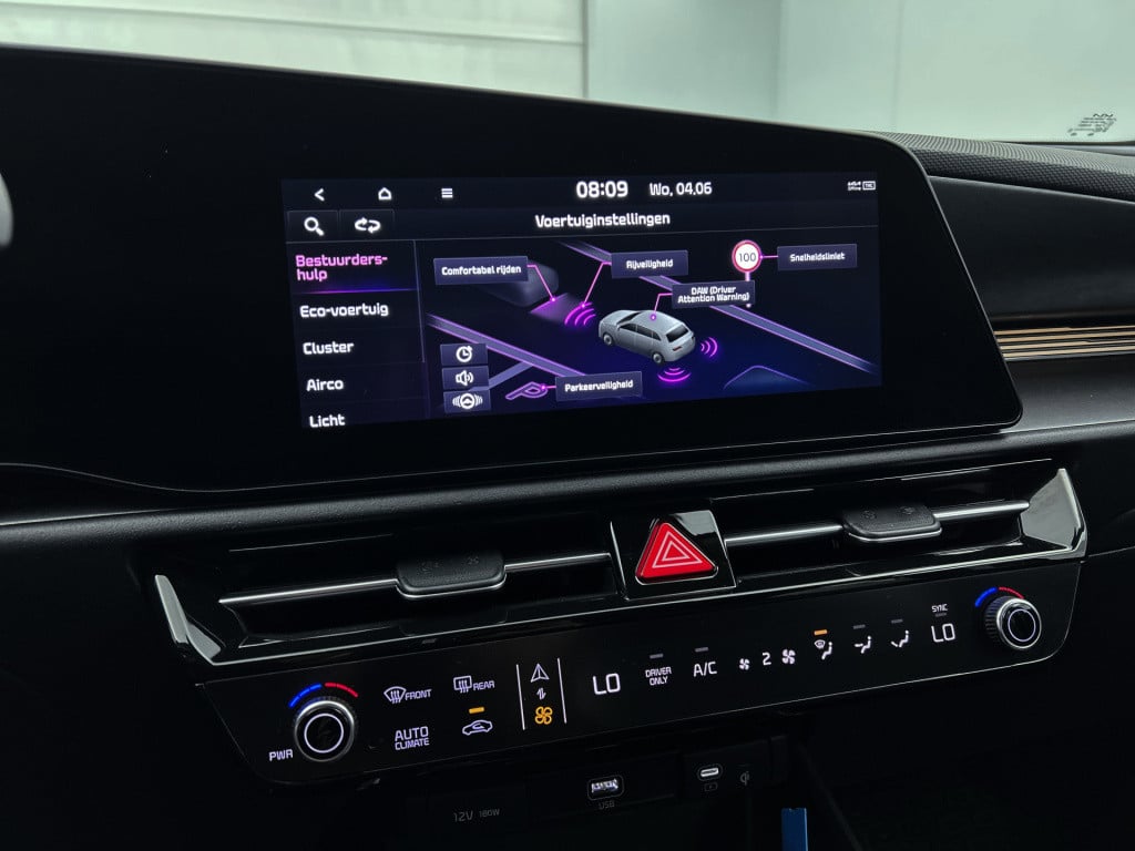 Kia Niro dynamicplusline limited | elektrische stoelen | phev | stoel/stuur