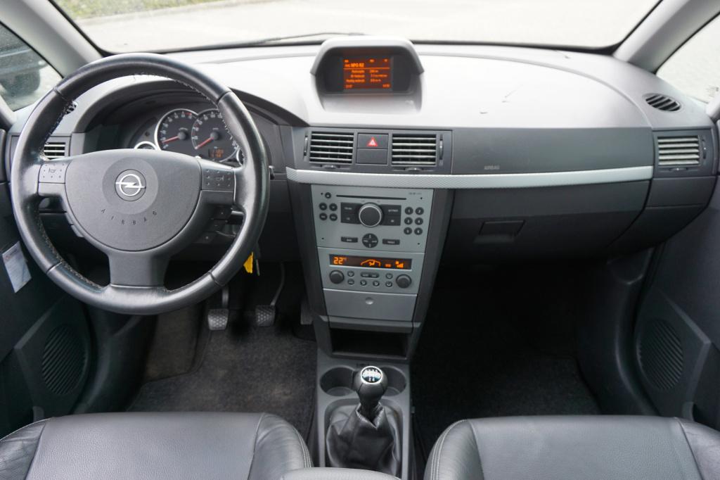 Opel Meriva 1.6-16v cosmo climate / half leder / elektr. ramen / trekhaak /