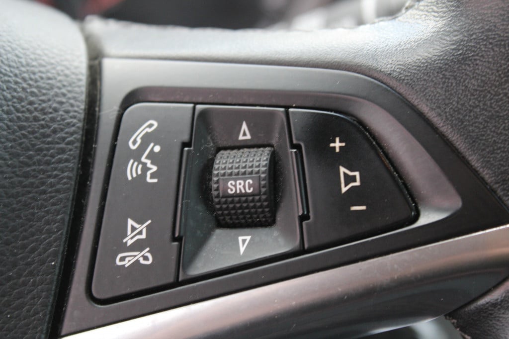 Opel Astra 1.4 turbo sport +