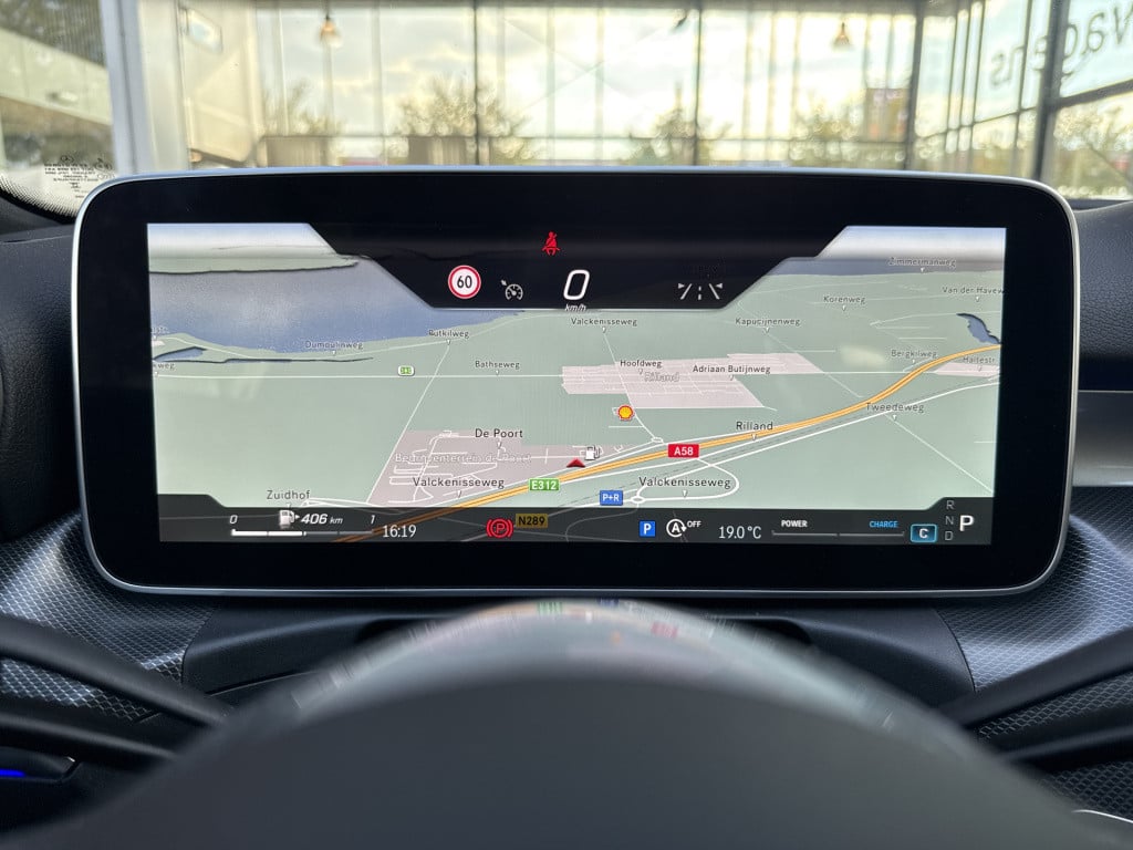 Mercedes-Benz C-Klasse 180 luxury line | sfeerverl. | memory seat | carplay