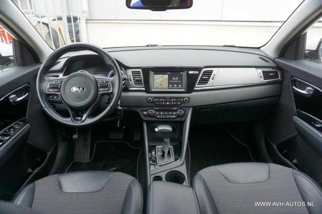 Kia Niro 1.6 gdi hybrid first edition