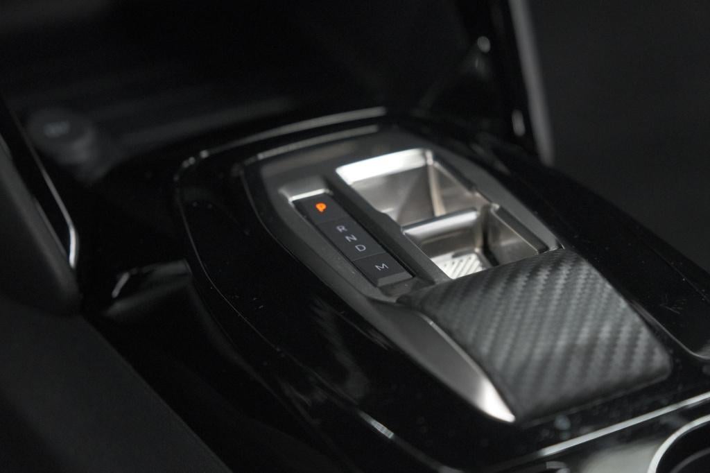Peugeot 2008 hybrid 136 e-dcs6 allure | 360 camera | adaptieve cruise contr