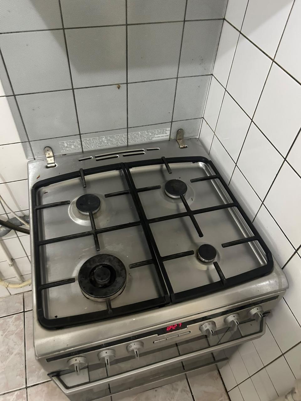 Gas fornuis en oven