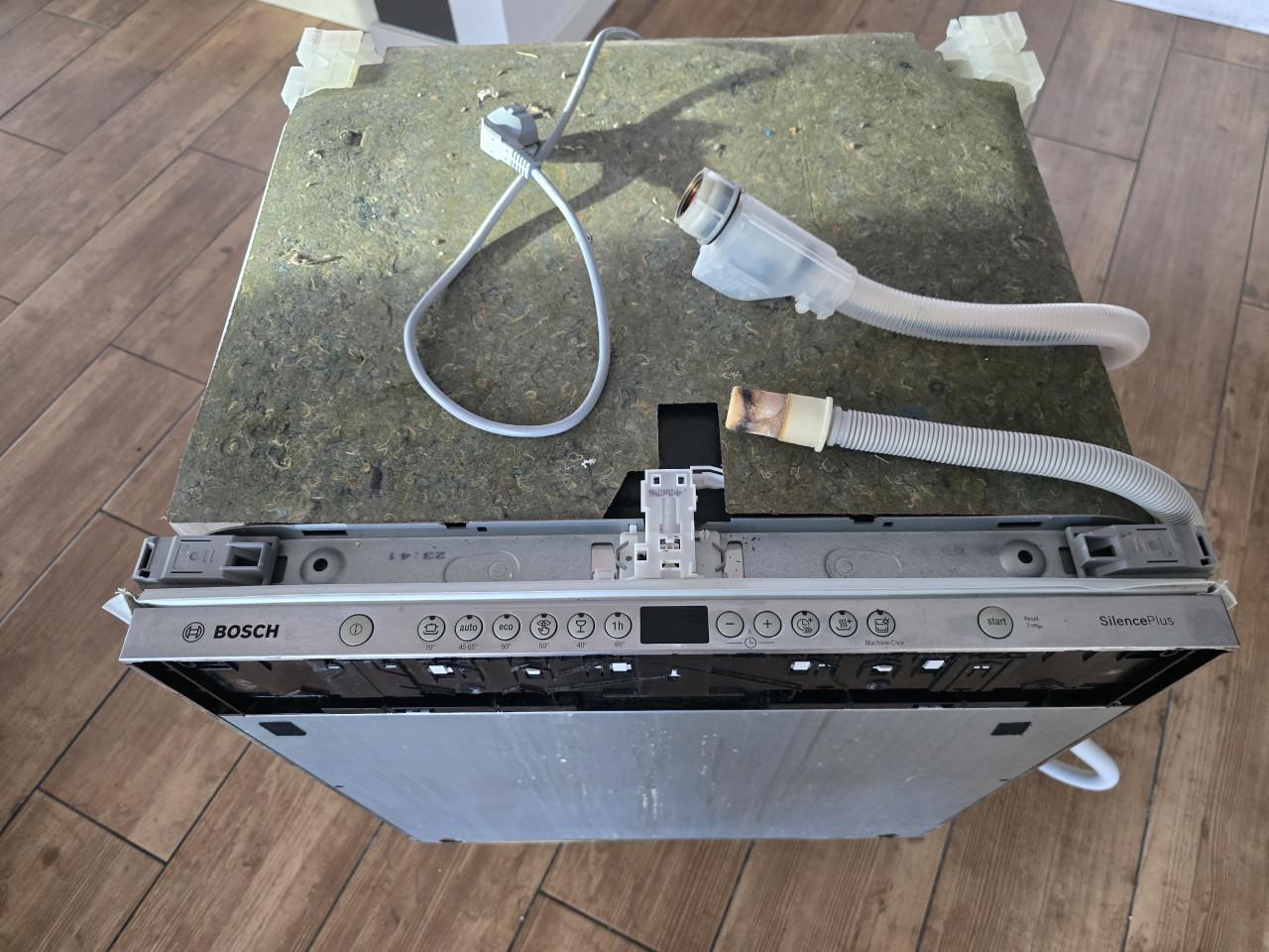 Vaatwasser (geintregeerd)