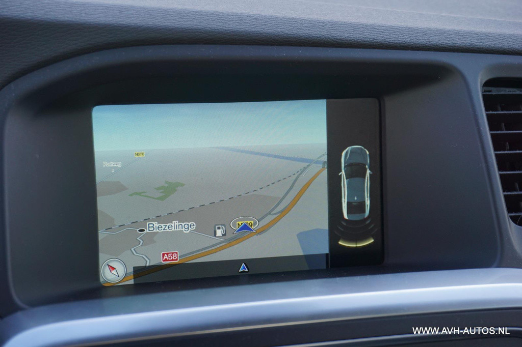 Volvo S60 1.6 t3 momentum