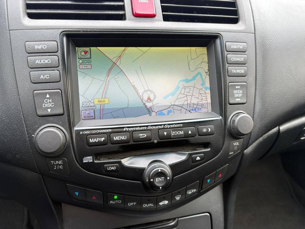 Honda Accord 2.0i executive