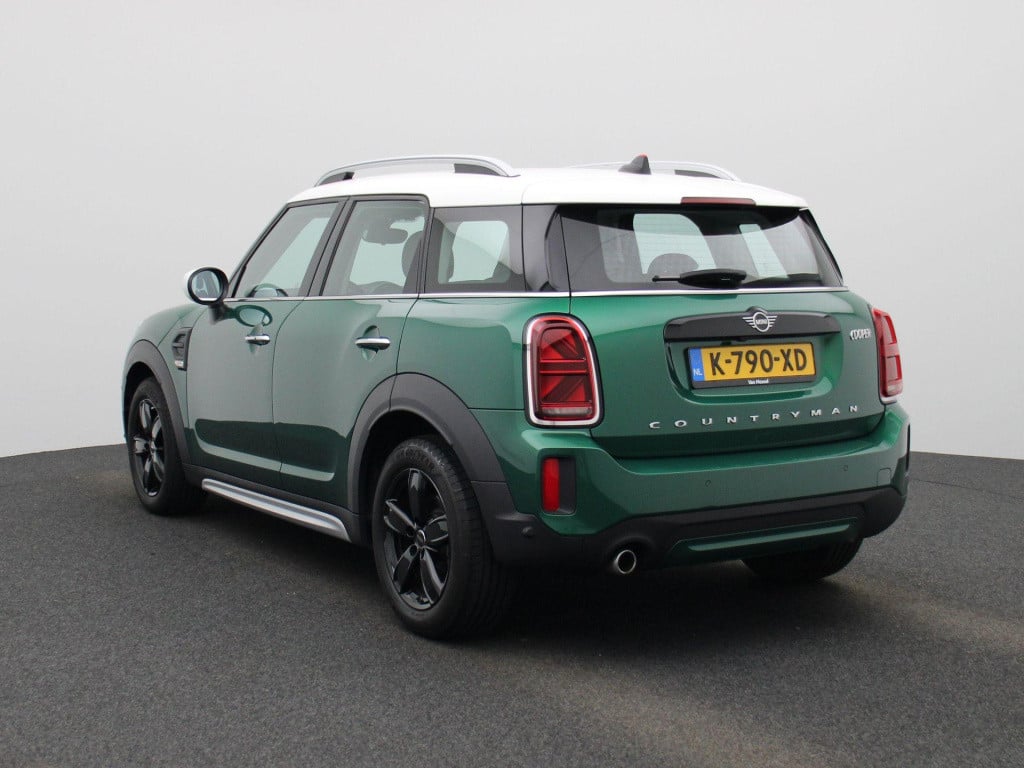 Mini Countryman 1.5 cooper business edition | automaat | lage km stand | ac