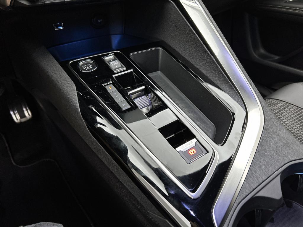 Peugeot 3008 hybrid 145pk automaat gt | rijklaar | adaptive cruise | stoelv