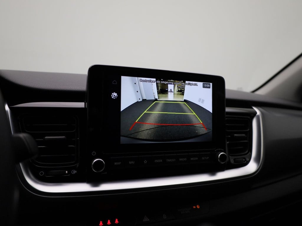 Kia Stonic 1.0 t-gdi mhev dynamicline | lmv | parkeer sensoren | cruise con