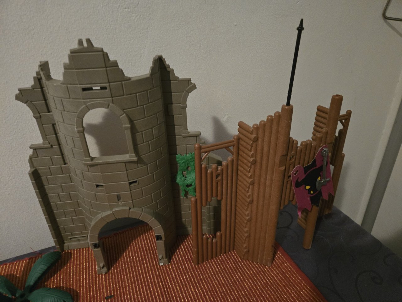 Megaveel Playmobile en Lego. Totaal ong 4 verhuisdozen vol. Ongesorteerd