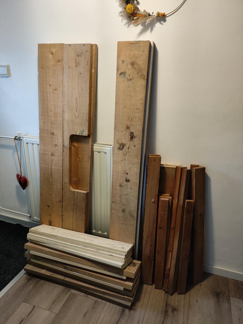 Peuterbed steigerhout