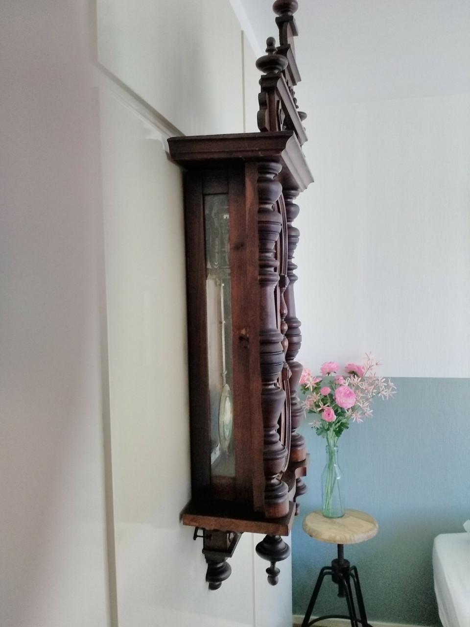 Houten wandklok antiek