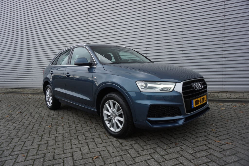 Audi Q3 1.4 tfsi cod adrenalin automaat - climate / navi / cruise / parkeer