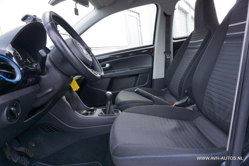 Volkswagen UP! 1.0 up! edition bluemotion