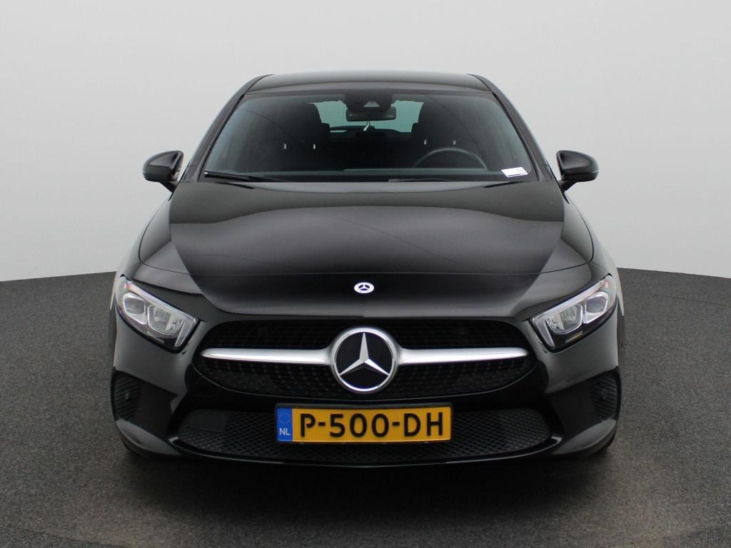 Mercedes-Benz A-Klasse 180 business solution luxury | automaat | apple carp