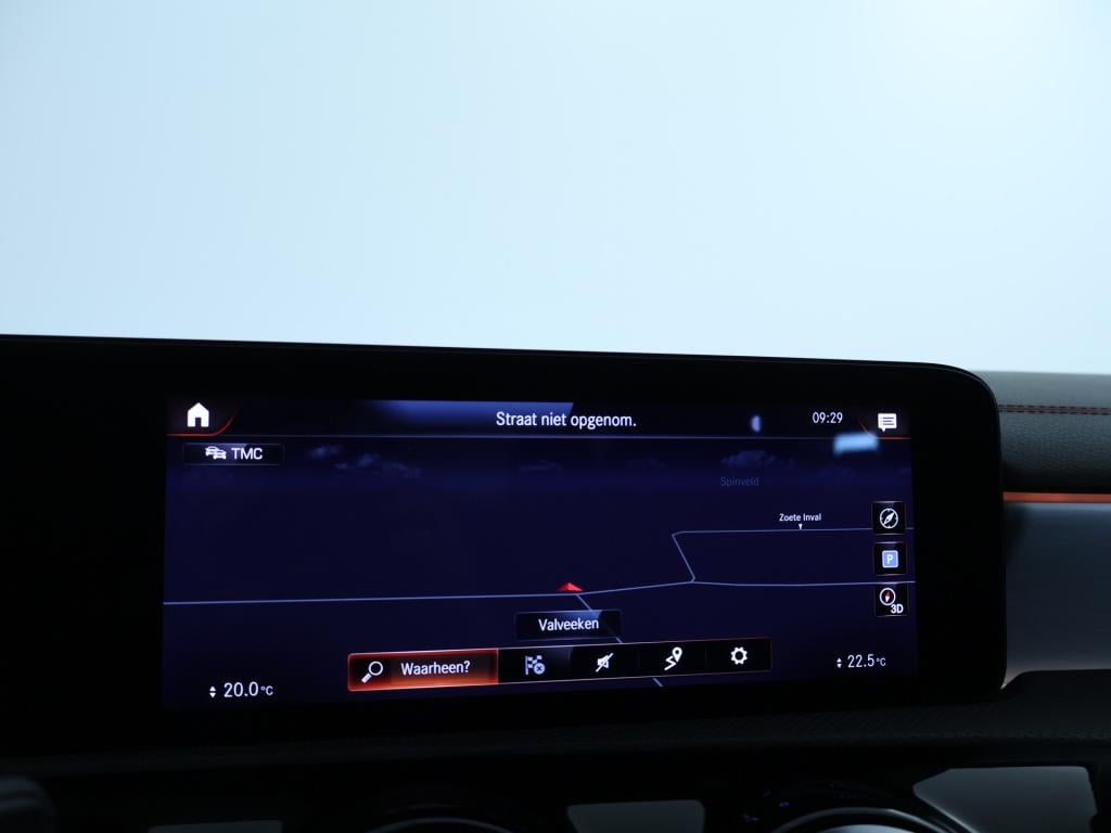 Mercedes-Benz Cla 250 e premium plus | memory pakket | panoramadak | sfeerv