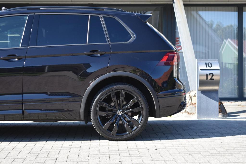Volkswagen Tiguan 1.5 tsi r-line black style | iq.light | dealer ond. | pan