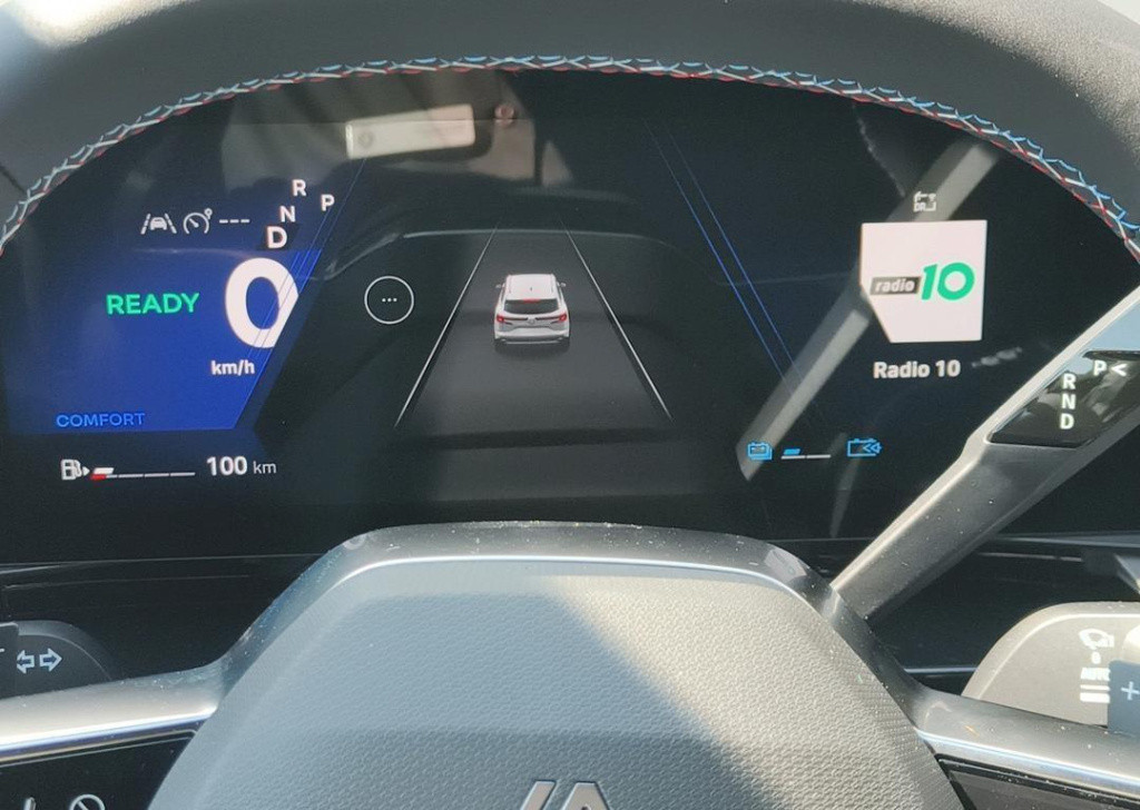 Renault Austral 1.2 e-tech full hybrid 200 techno esprit alpine - demo/ / e