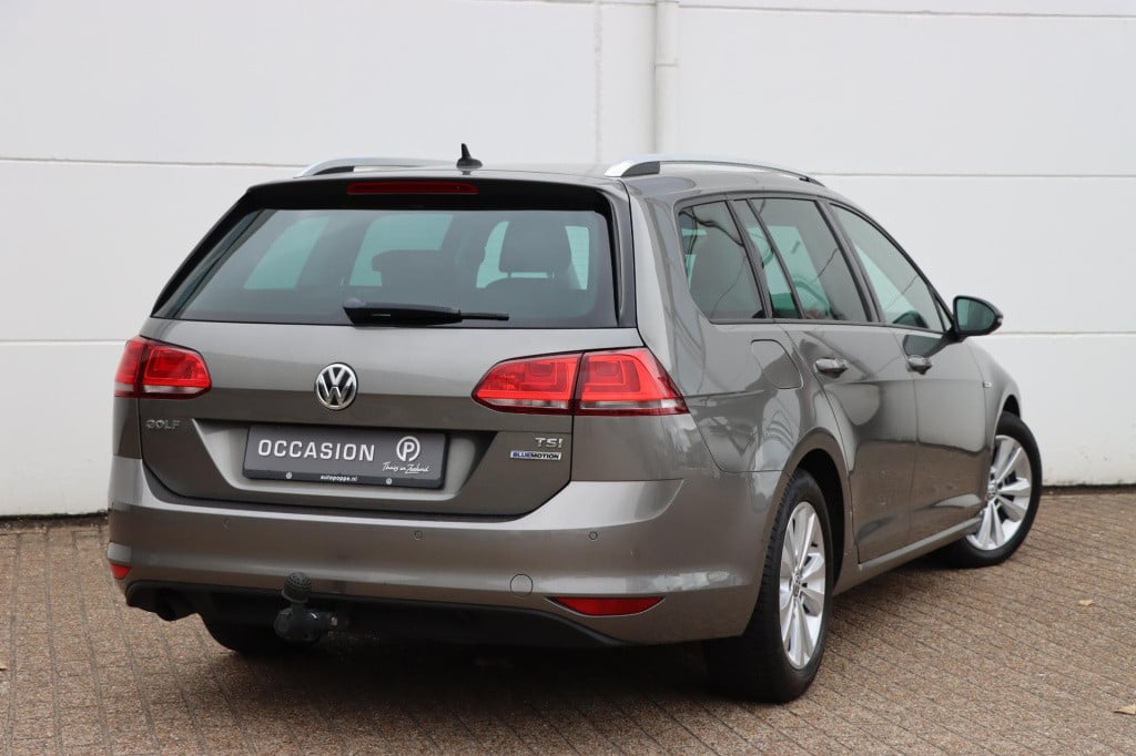 Volkswagen Golf variant 1.0 tsi business edition connected