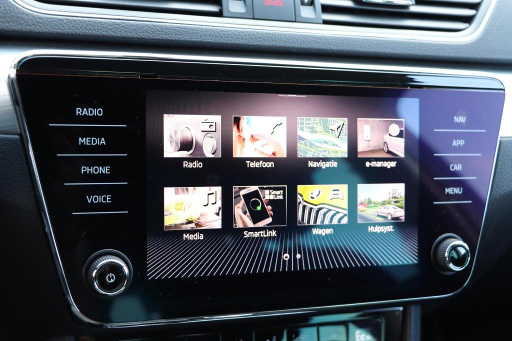 Skoda Superb combi 1.4 tsi iv business edition plus dsg6 218pk