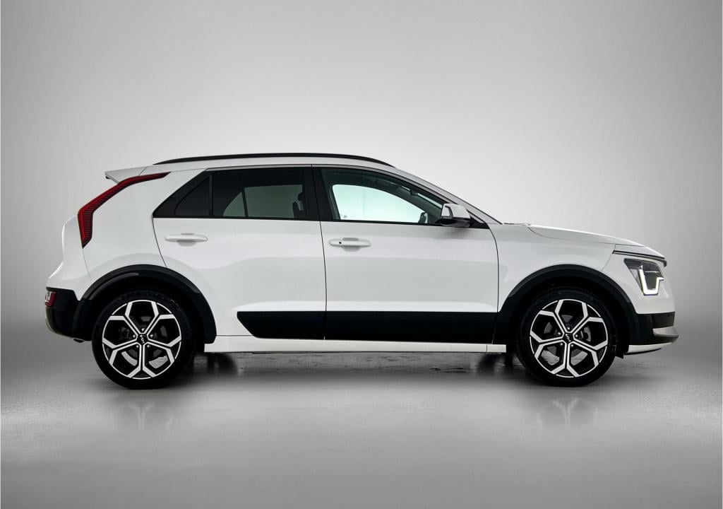 Kia Niro 1.6 gdi hev launch edition | navigatie | 18 inch lichtmetalen velg