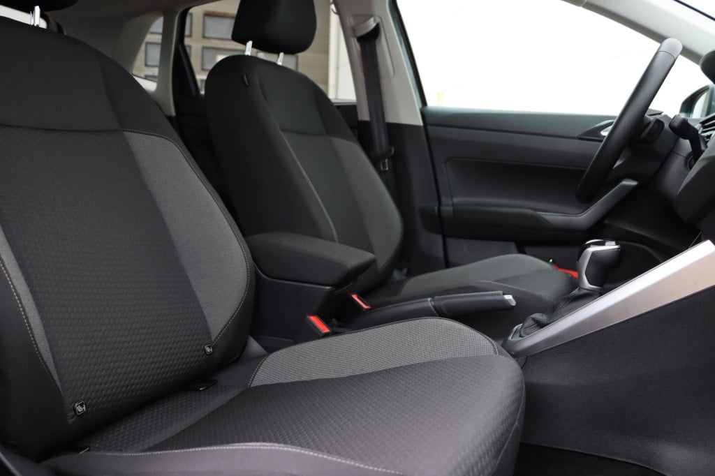 Volkswagen Polo 1.0 tsi life edition dsg7