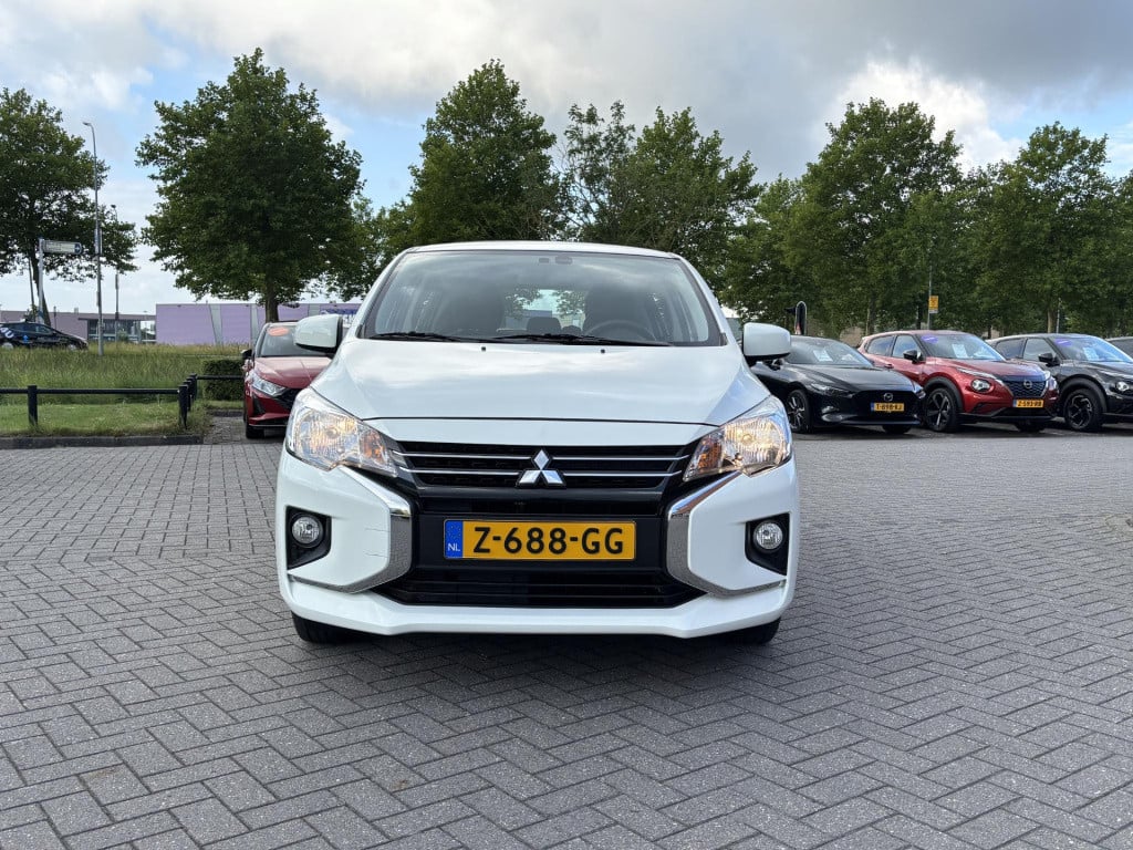 Mitsubishi Space Star 1.2 connect+ | apple carplay/android auto | aircondit