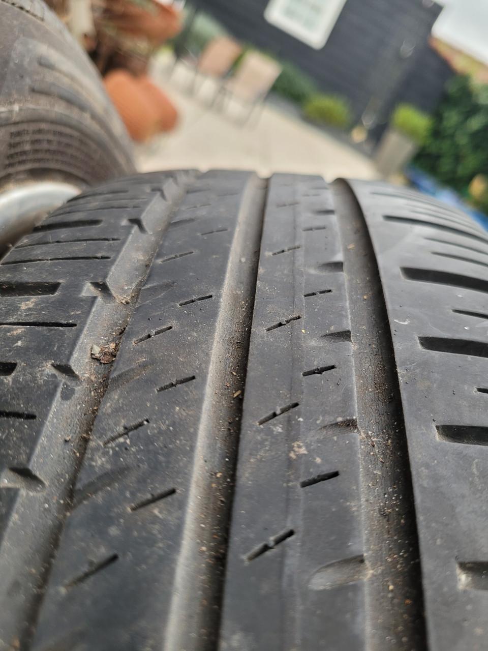 Banden met velg (175/65 R15 84T)