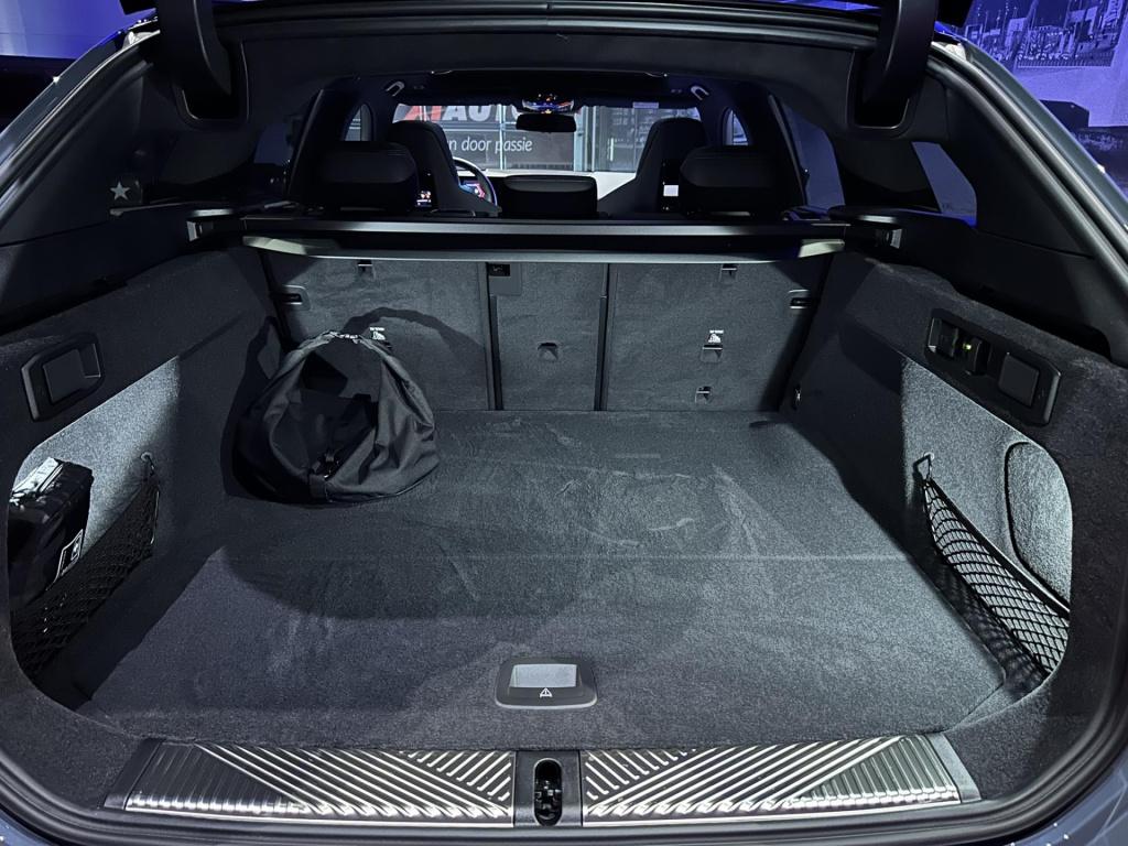 BMW M5 5-serie touring *keramisch*diverspack*comfortpack*drivass*carbon*pan