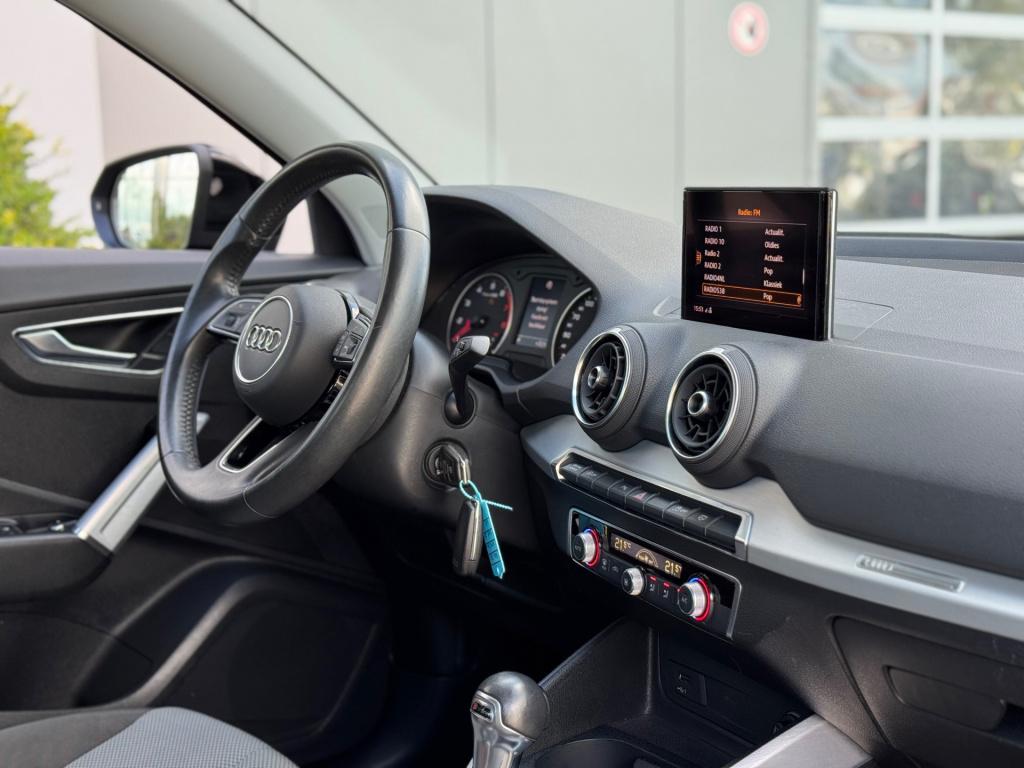 Audi Q2 30 tfsi design * camera * carplay * clima