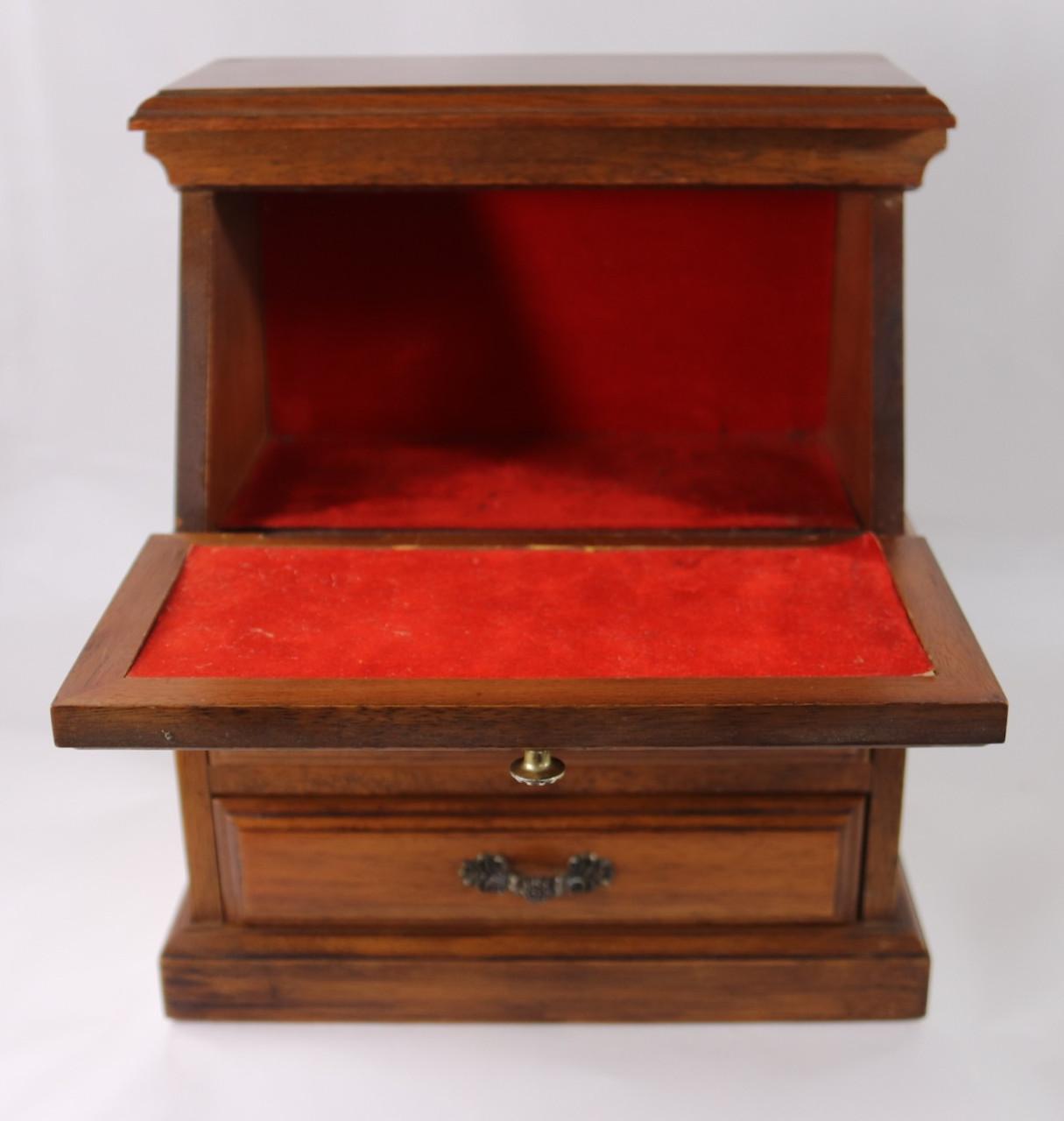 Mijn Houten Bureautje