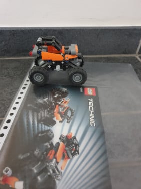 Lego Technic (nr 42026 + 42001) als set wordt dit verkocht