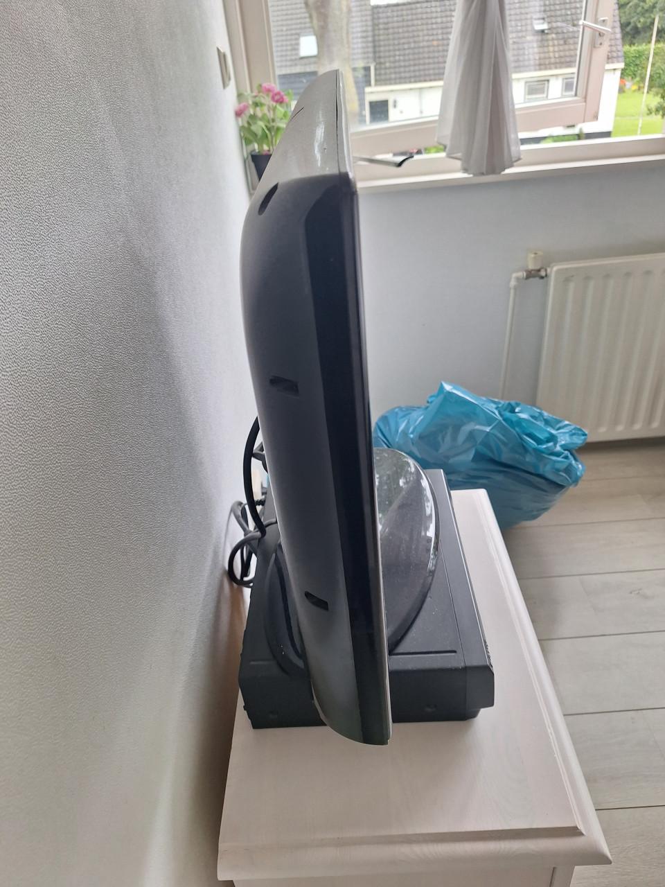 Tv en tv kastje