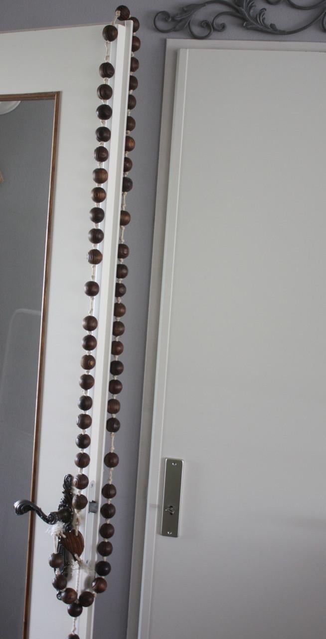 Grote houten rozenkrans ( muurdecoratie )